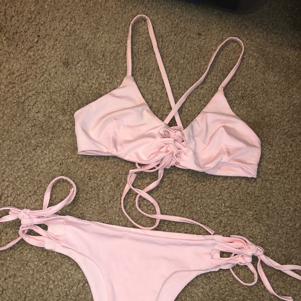 NWOT Bikini set light pink